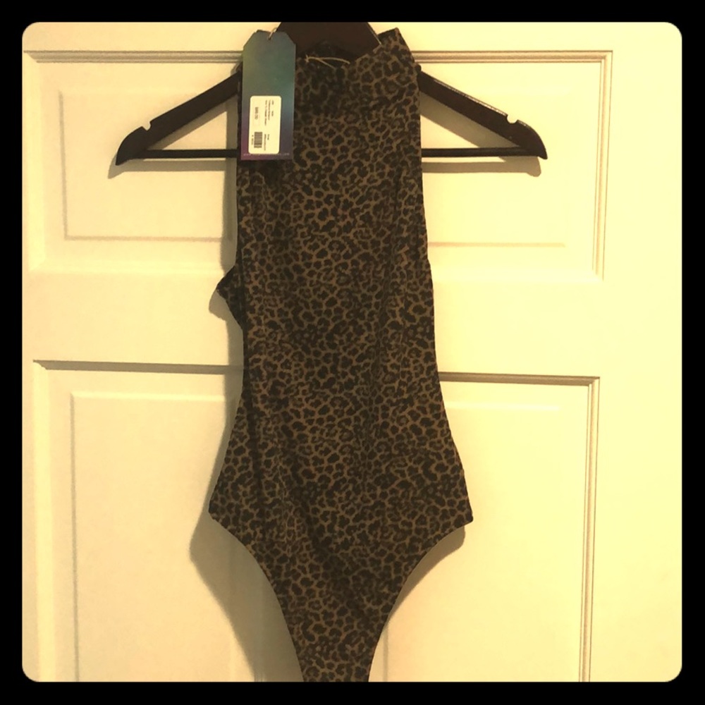Turtle time bodysuit nice to Cheetah stretch